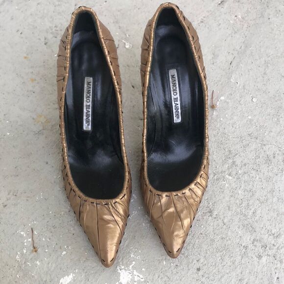 Manolo Blahnik Bronze heels - Picture 1 of 7